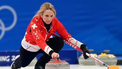 Kerri Einarson - Switzerland and South Korea qualify for gold medal match at World Women's Curling Championship - eurosport.com - Sweden - Switzerland - Usa - Canada - Beijing - South Korea - county Prince George