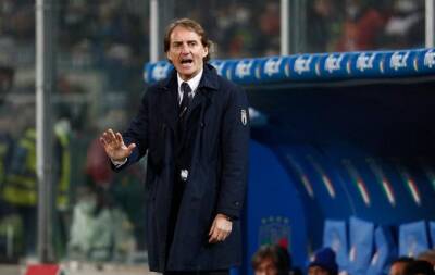 Roberto Mancini - Mancini tells Italy we 'must raise our heads' - beinsports.com - Italy - Macedonia