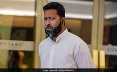 Joe Root - Michael Vaughan - Wasim Jaffer - "Was This Extras Guy Unavailable": Wasim Jaffer Trolls Michael Vaughan With Hilarious Twitter Post After England's Batting Disaster In 3rd Test vs West Indies - sports.ndtv.com - India