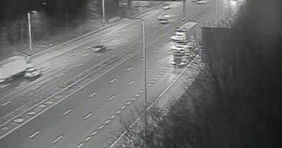 M60 shuts both ways due to 'police incident'