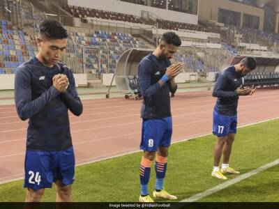Photo Of Indian Footballers Praying Together Before A Match Wins Internet