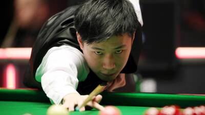 Tour Championship snooker 2022 LIVE – Top seed Zhao Xintong faces John Higgins in opener
