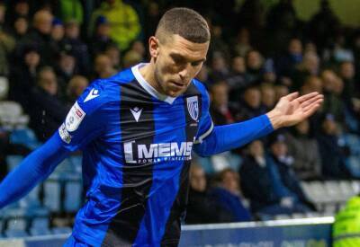 Stuart O'Keefe picks up an injury in Gillingham's win at Accrington but Ben Reeves and Daniel Phillips return to the squad