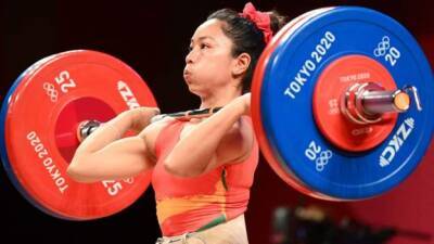 Mirabai Chanu: Weightlifter is 2021 BBC Indian Sportswoman of the Year