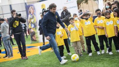 La inauguración de la 'Cruyff Court Raúl González'