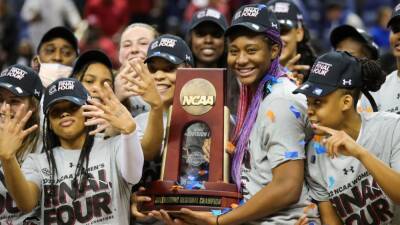 Women’s Final Four: Stanford, South Carolina book tickets to Minneapolis