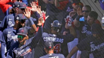 Taylor has late home run for Jays but comeback against Braves falls short