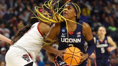 Canada's Edwards, UConn top NC State in double-OT thriller to advance to Final 4