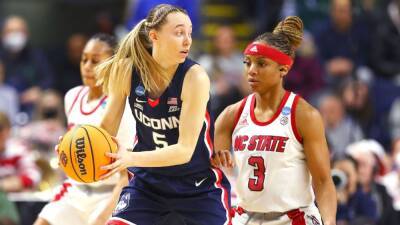 Paige Bueckers - Women's NCAA tournament 2022 - 'Paige Bueckers is a problem!!' Social media erupts during UConn-NC State - espn.com -  Minneapolis