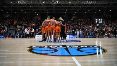 The UC Capitals lose their shot at WNBL final after eight players test positive for COVID-19