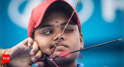 Star compound archer Jyothi Surekha Vennam fails to qualify for Asian Games - timesofindia.indiatimes.com - China -  Shanghai -  Tokyo - India