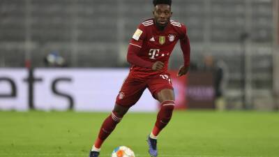 Alphonso Davies - Alphonso Davies and other refugee football stars launch Ukraine fundraiser - thenationalnews.com - Russia - Ukraine -  Moscow - county Davie