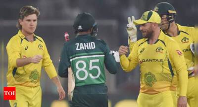 Babar Azam - Adam Zampa - Mitchell Swepson - Nathan Ellis - Head's heroics help Australia thump Pakistan by 88 runs in first ODI - timesofindia.indiatimes.com - Australia - South Africa - Pakistan -  Lahore - county Ellis