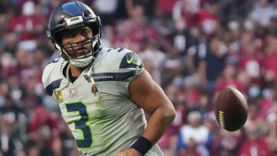Pete Carroll - John Schneider - Russell Wilson - Pete Carroll says Seattle Seahawks have 'no intention' of trading Russell Wilson - espn.com -  Chicago - county Wilson -  Seattle - county Russell