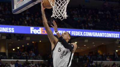 NBA fines Pacers' Jalen Smith, Spurs' Dejounte Murray $20K