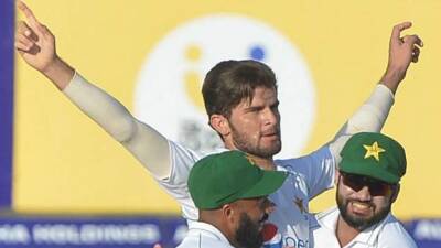 Pakistan v Australia: Fawad Alam tips hosts' bowlers to impress - bbc.com - Australia - Pakistan -  Karachi