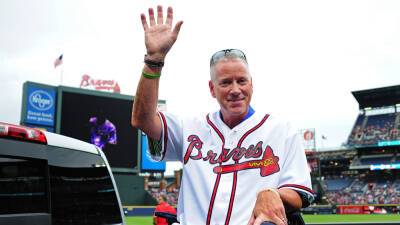 Tom Glavine predicts what MLB lockout will do to the game: 'Fans are being impacted'