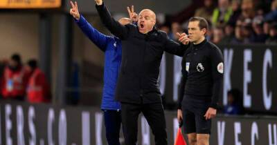 Sean Dyche - ‘I doubt it’ – Dyche cannot see ‘powerful’ Chelsea being affected by sale - msn.com - Russia - Ukraine - Israel -  Luton