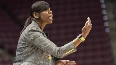 Tina Thompson fired after four seasons as women's basketball coach