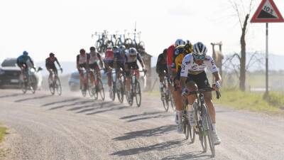 Strade Bianche 2022 – Who’s riding? When is it on TV? Who can take Mathieu van der Poel’s crown?