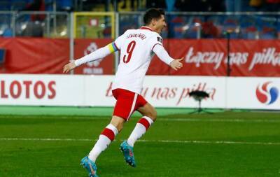 Poland beat Sweden to qualify for World Cup finals