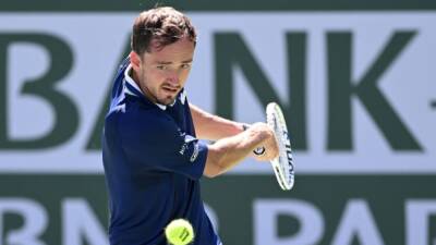 Medvedev one win from reclaiming world number one spot at Miami Open