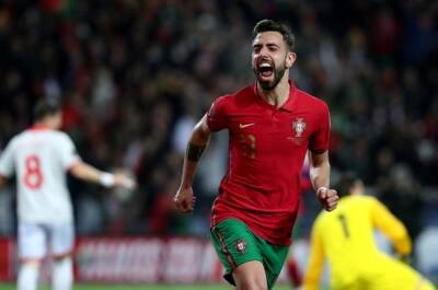 Bruno Fernandes, Robert Lewandowski shine as Portugal and Poland grab World Cup spots