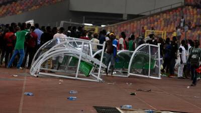 Thomas Partey - Watch: Fans Riot After Nigeria Miss World Cup Berth, Tear Gas Fired - sports.ndtv.com - Qatar - Ghana - Nigeria -  Abuja