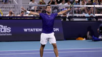 Andy Roddick describes Carlos Alcaraz as an 'animal' after win over Stefanos Tsitsipas at Miami Open