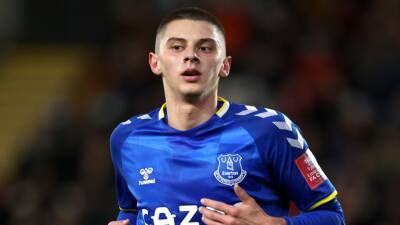 Vitalii Mykolenko shocked and grateful over Everton support for Ukraine
