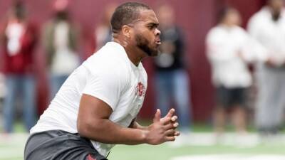 Alabama Crimson Tide's Evan Neal - Plug me in at tackle or guard in NFL and I'll make an impact
