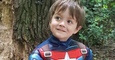 Martin Lewis - Tragedy as boy, 5, dies in parents' arms amid onset of rare condition - manchestereveningnews.co.uk - state Indiana - county Centre