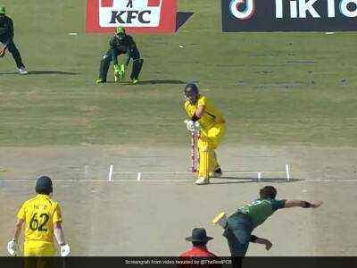 Watch: Shaheen Afridi Hits "Bullseye", Dismisses Aaron Finch For First-Ball Duck In Second ODI