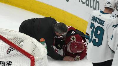 Coyotes' Clayton Keller out for season after scary crash into boards: 'I will be back better than ever'