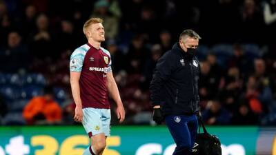 Burnley boss Sean Dyche casts doubts over Ben Mee’s return date from injury