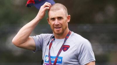 Demons hit out at ‘disgraceful’ leaks against premiership coach Simon Goodwin - 7news.com.au