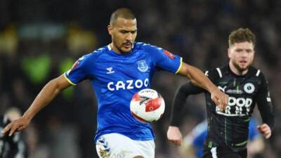 Rondon spares Everton blushes against brave Boreham Wood