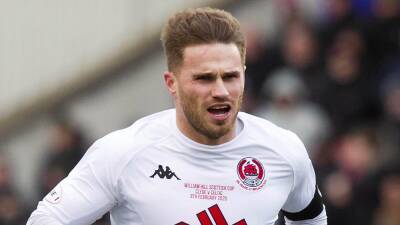 Clyde working on termination of David Goodwillie loan following stadium ban