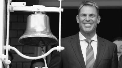 Shane Warne - English fans at Lord's Cricket Ground raise a glass to Shane Warne - abc.net.au - Britain - Australia - state Indiana - Thailand