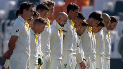 Shane Warne - Pakistan vs Australia live updates: Shane Warne remembered as day two of first Test in Rawalpindi begins - abc.net.au - Australia - Pakistan