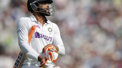 Shane Warne - India's Jadeja hits second test hundred to flatten Sri Lanka - channelnewsasia.com - Australia - India - Sri Lanka