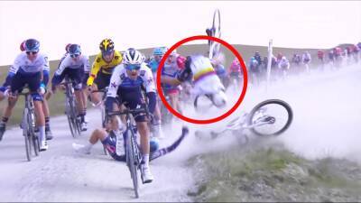 'Incredible!' - Shocking moment wind 'blows through riders' as Julian Alaphilippe crashes at Strade Bianche