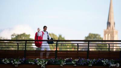 Federer anticipates late-summer comeback