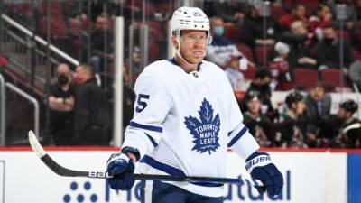 Ice Chips: Leafs' Kase, Sandin out vs. Canucks