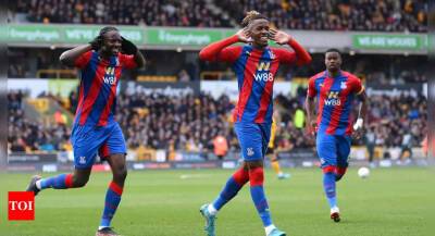 Wilfried Zaha - Philippe Mateta - Jeffrey Schlupp - EPL: Zaha inspires Crystal Palace to victory at Wolves - timesofindia.indiatimes.com - Manchester