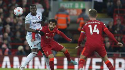 David Moyes - Kurt Zouma - Así recibió Anfield a Zouma: "Cats lives matter" - en.as.com