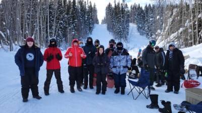 'No one quit trying': N.W.T. students hit the hills to train with Olympic snowboarder Liam Gill