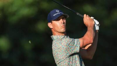 Arnold Palmer Invitational: Billy Horschel makes 28-foot putt to claim share of lead