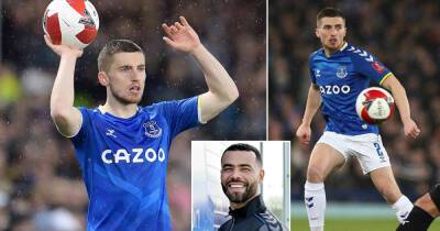 Jonjoe Kenny thankful to have Ashley Cole part of the coaching set-up