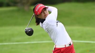 Late charge takes top-ranked golfer Ko to Women's World Championship title in Singapore